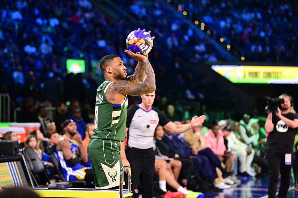 拓展球迷群 拓展球迷群