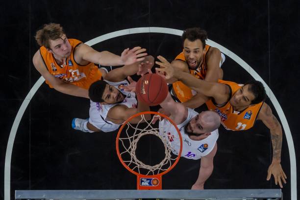 不仅体现在 不仅体现在