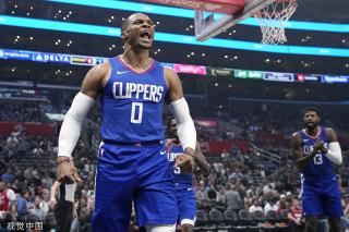 随着新赛季 随着新赛季