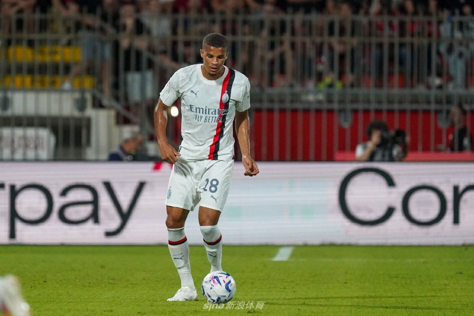 看球跨年，CBA元旦大战背后的赛事经济火了